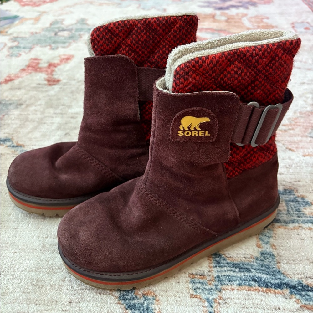 Sorel The Campus Suede Winter Boots Fleece Lined Water Resistant Women Size 6
